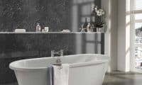 black-marble-bath