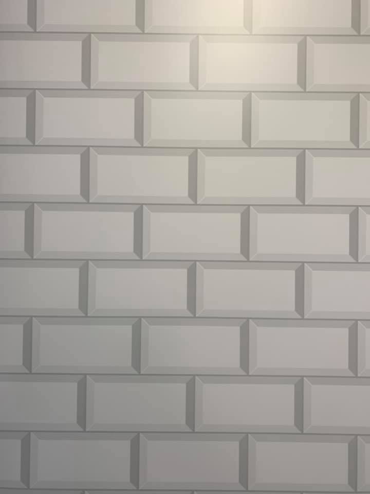 WHITE SUBWAY TILE - GLOSS - Bathroom Wall Panels | Mr Wet Wall Australia